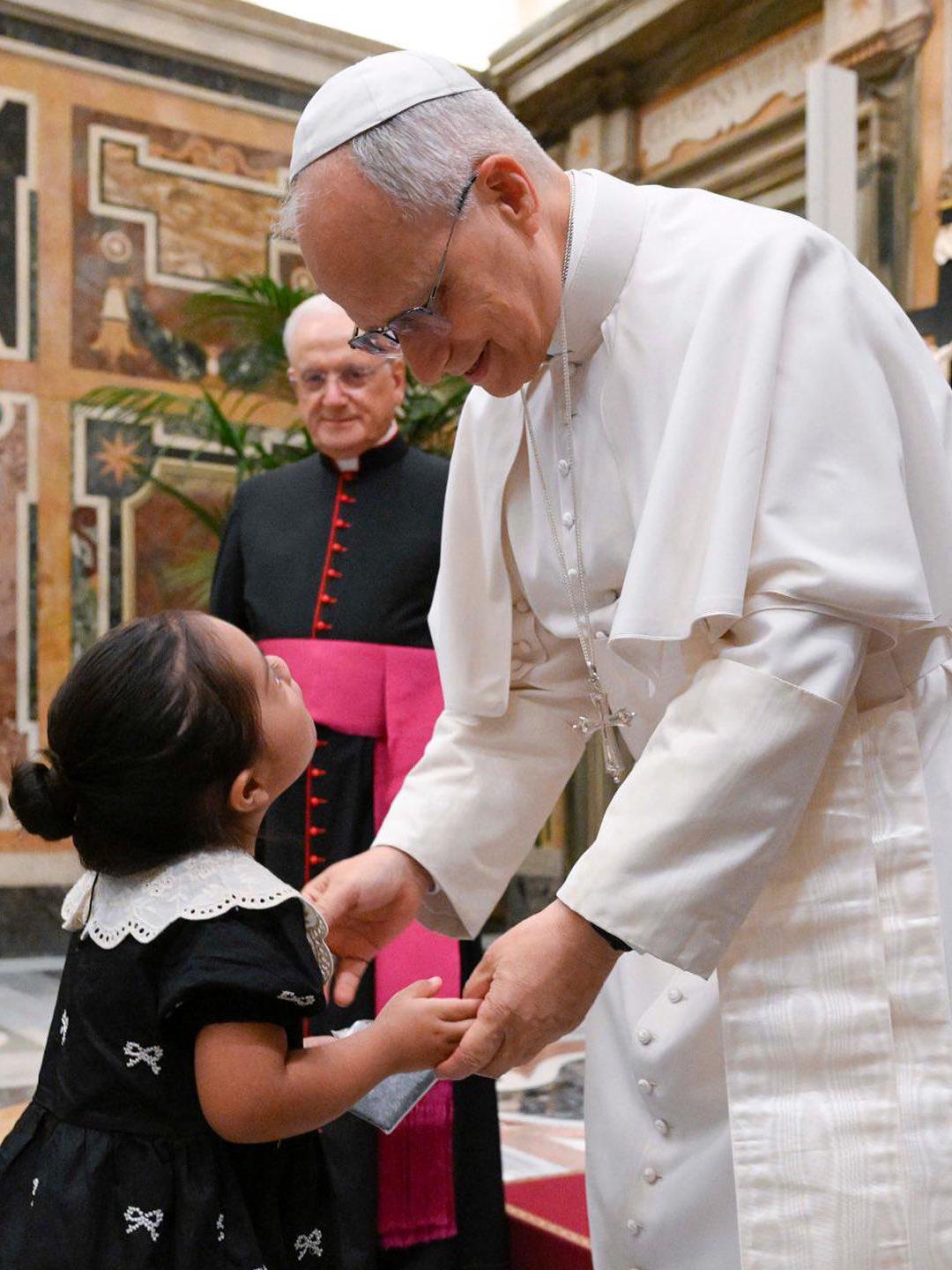 Madonna pide ayuda para salvar a niños de Gaza de la hambruna