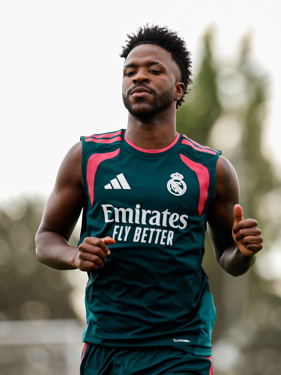 Vinicius se reunió con el Real Madrid y no quiere saber nada: tomó decisión