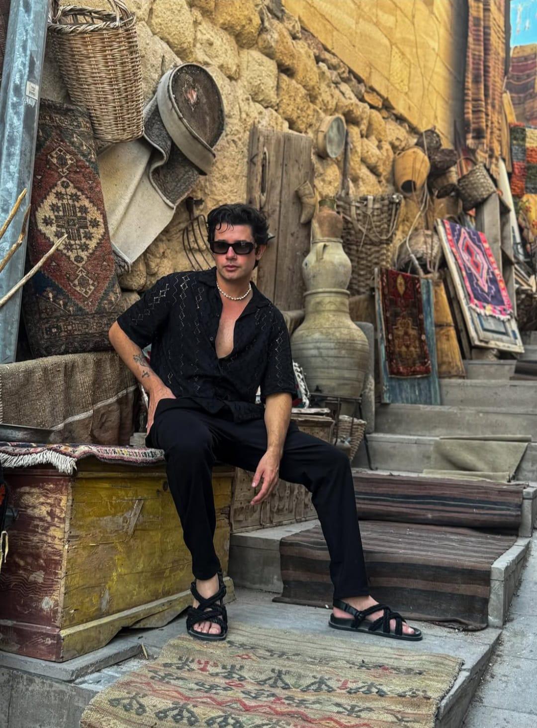 Facundo Caballero revela que se casó con una mujer