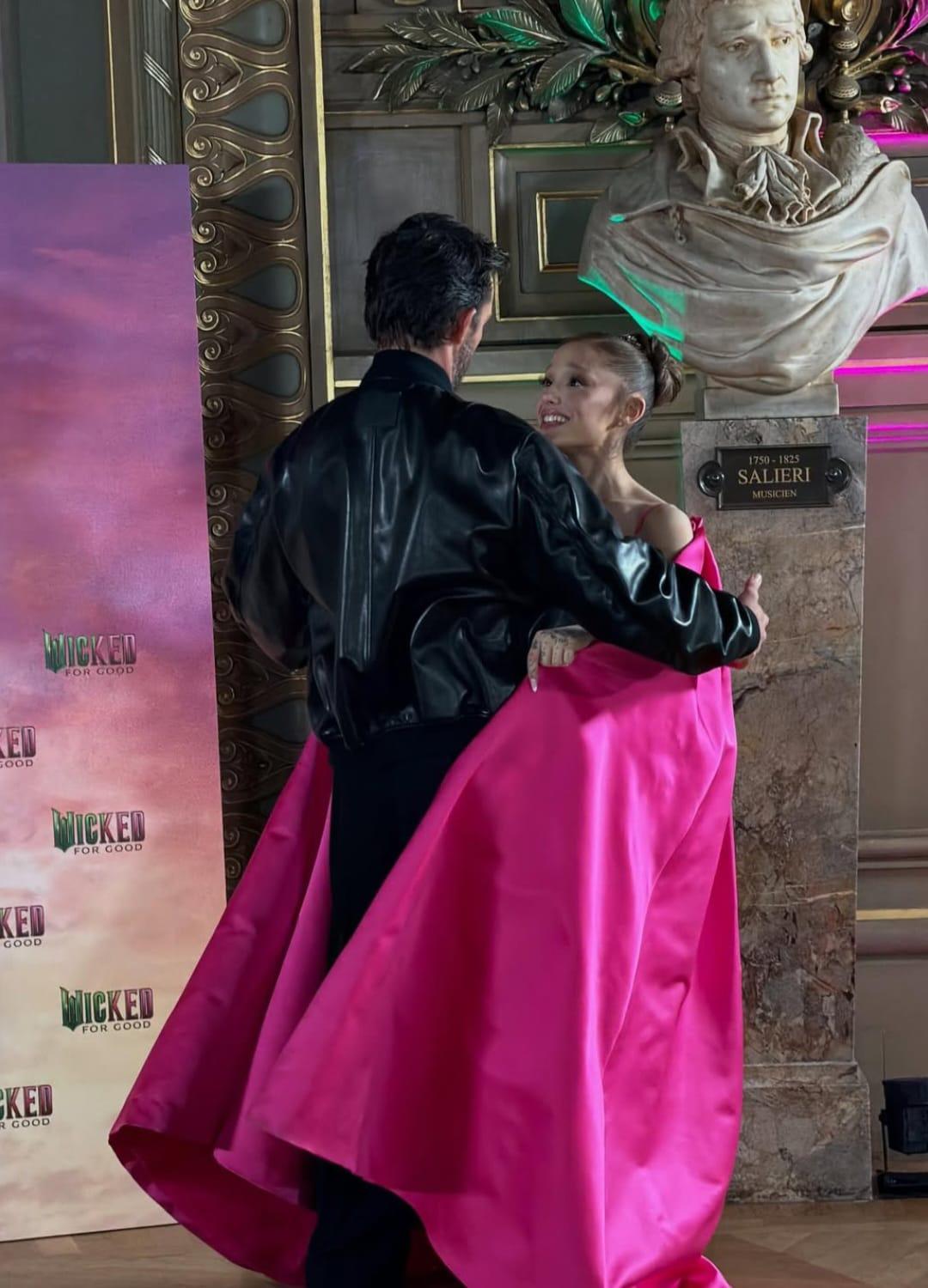 Ariana Grande se defiende de las críticas por su apariencia física