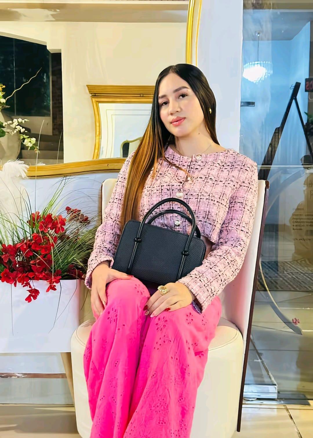 Kennia Mondragón aclara si terminó su relación por culpa de una amante