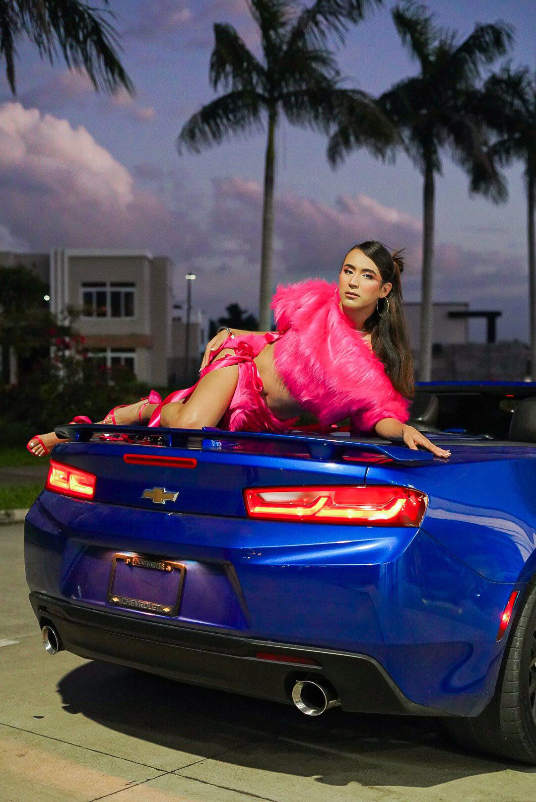 La Bicha Catracha debuta en la música y estrena La Bichi