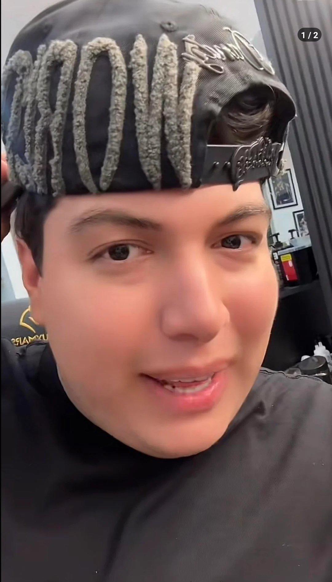 Matan a balazos a narcotiktoker y acompañante en su GMC