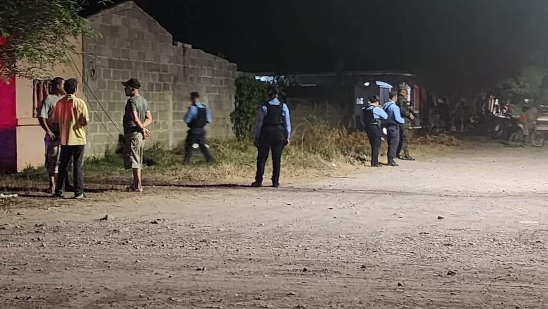 Vecinos de la colonia Dionisio se mostraron sorprendidos por el suceso violento ocurrido en su sector.