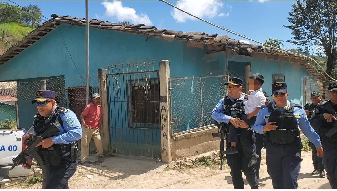 Jovencitos confiesan secuestro de niño en Gracias; investigan si arma usada era de juguete