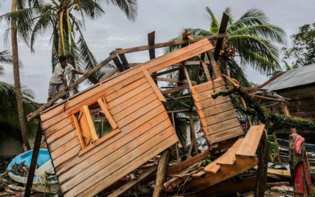 El huracán Iota devastó el norte de Nicaragua, la zona más pobre y vulnerable del país, con una población de 505.424 habitantes, en su mayoría indígenas miskitos y mayagnas, muchos de los cuales habían sido evacuados antes de la llegada del ciclón, ya degradado a tormenta tropical.