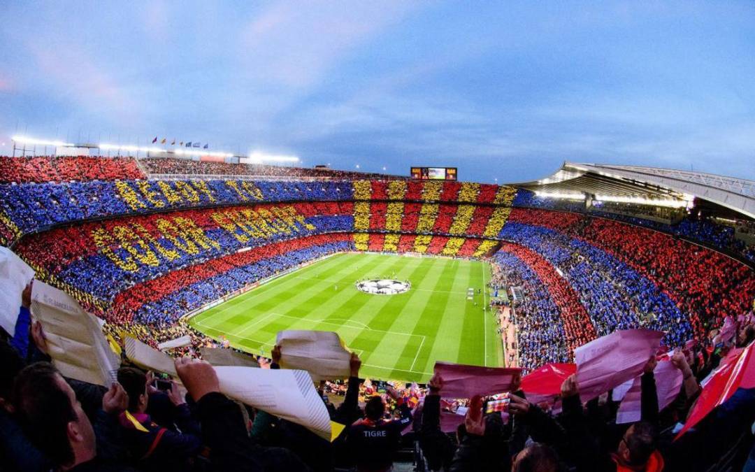 Por otra parte, se calcula que la entidad catalana tuvo una caída de 40 millones por abonos de palcos para ver al equipo en el estadio porque 26.238 socios se retiraron luego de la partida de Messi.