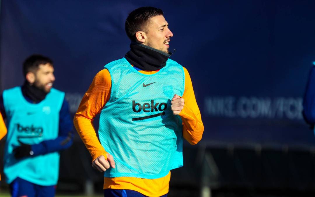  Clément Lenglet: El francés estará dejando las filas del FC Barcelona para la próxima temporada.