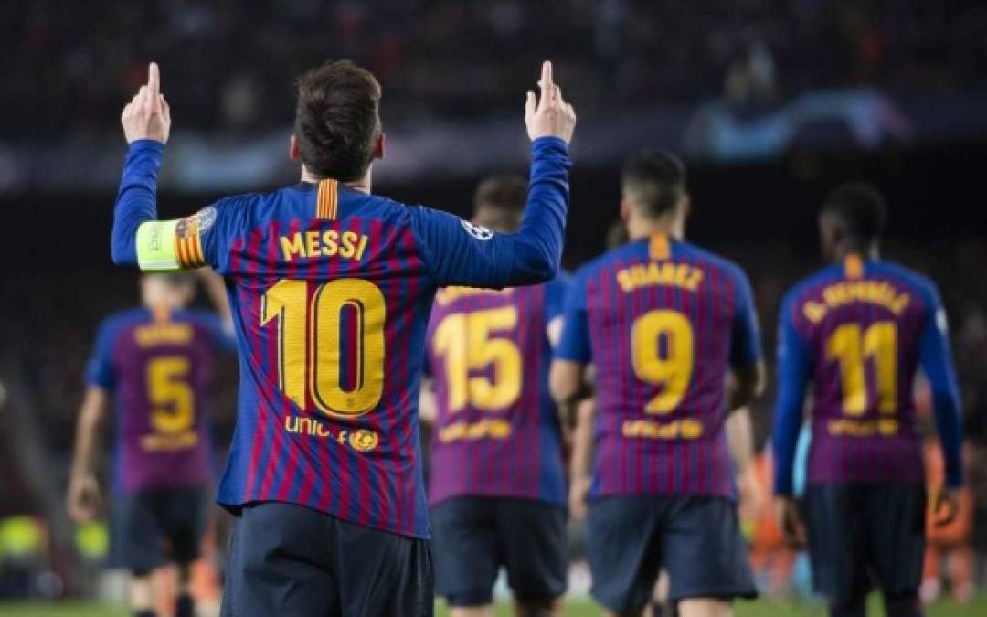 Messi y su típica celebración tras un gol.
