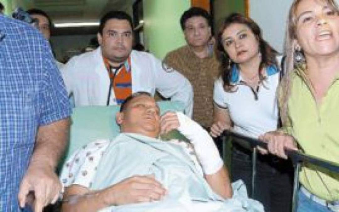 En el año 2007, el abogado Rubén Mateo Galán recibió un atentado cuando salía de su oficina junto a otra personas, entre ellas el fiscal del Ministerio Público, Benjamín Lavaire.