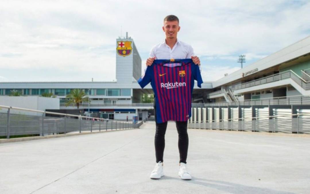 El Barcelona ha hecho oficial a través de su cuenta de sus redes la incorporación de Mike van Bejinen. El futbolista holandés tiene 20 años, es lateral derecho y llega con la carta de libertad procedente del NAC Breda y como curiosidad es el hijo del representante de Frenkie De Jong. Irá primero al filial azulgrana.