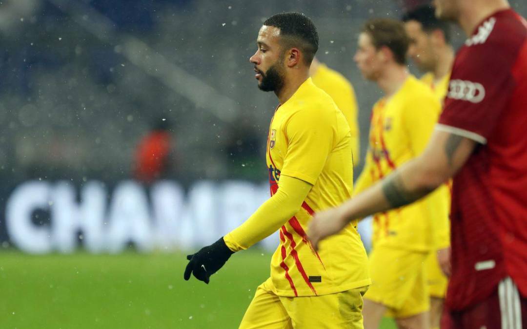 Memphis Depay decepcionó a los barcelonistas que tenían puestas las esperanzas en él.