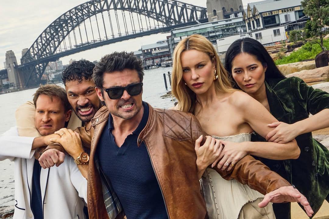 Karl Urban admite presión por interpretar a Johnny Cage