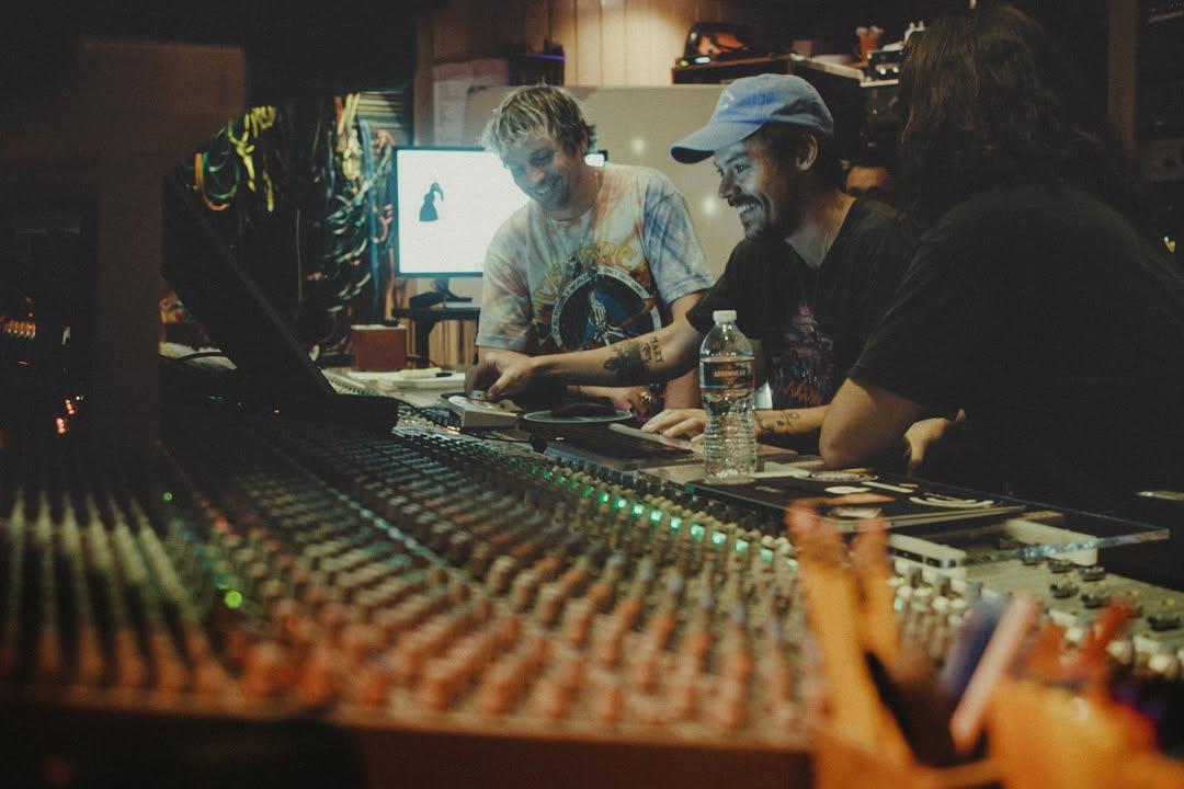 Fans creen que Harry Styles prepara una nueva era musical