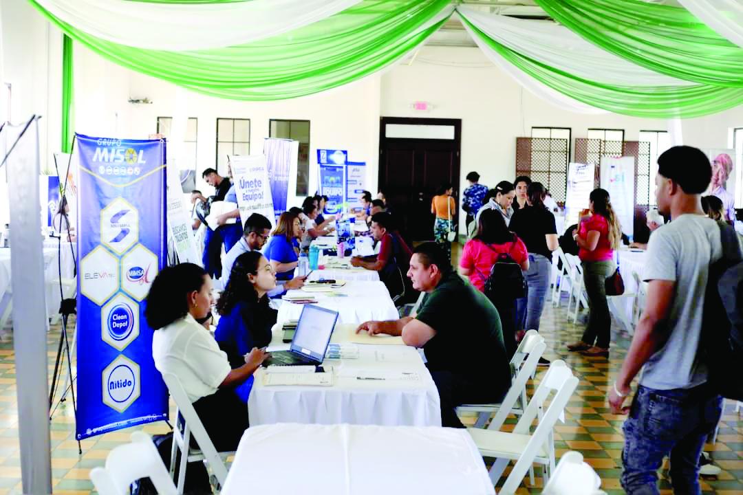 Buscan impulsar el comercio para aumentar el empleo