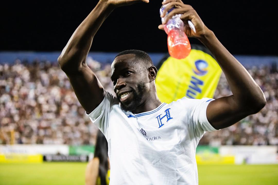 Tiktoker hondureño fue sorprendido por equipo de Liga Nacional