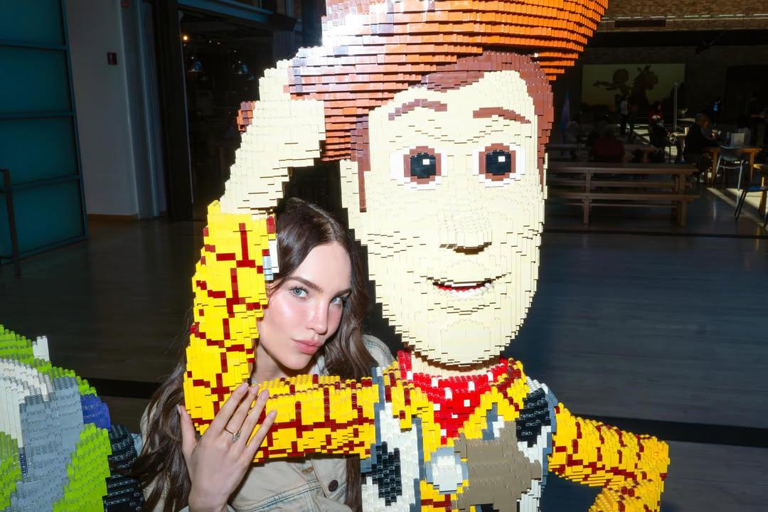 Belinda es la voz de Lilypad, la nueva villana de Toy Story 5