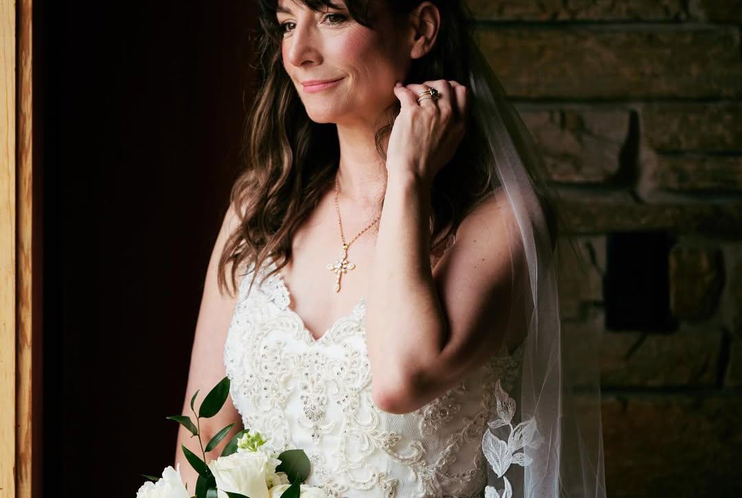 La exesposa de James Van Der Beek , Heather McComb, se ha vuelto a casar