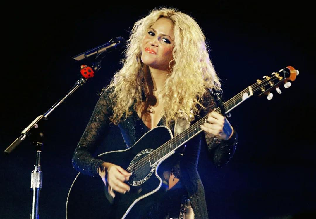 Looks memorables de Shakira en giras pasadas