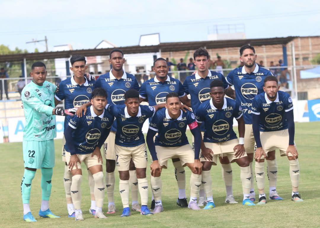 Jugadores de Motagua descalzos, exBarcelona presente y fichaje se lesionó en el debut