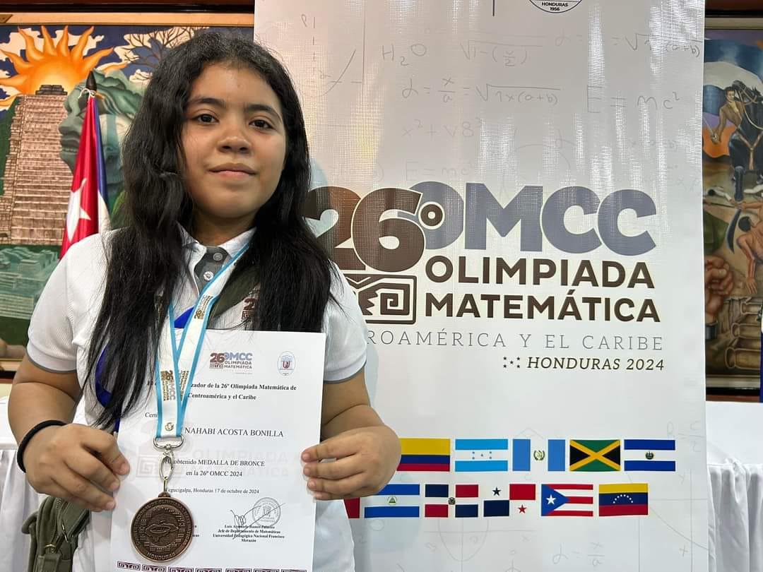 Estudiante de CCS participa en Olimpiada Panamericana de Matemáticas en México