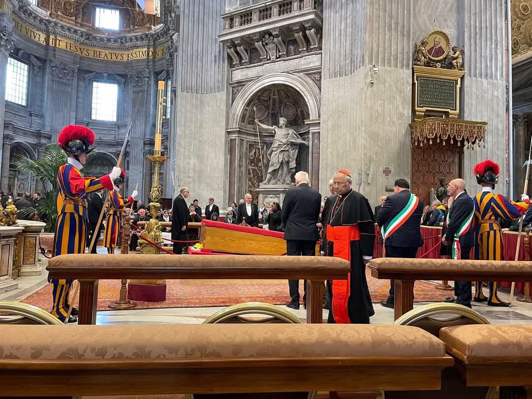 Malcolm Ranjith, el cardenal políglota de Sri Lanka que podría liderar la Iglesia