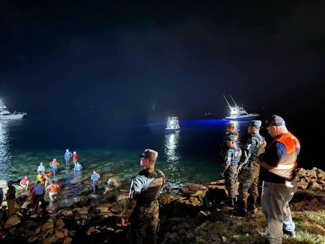 Exclusiva: El avión de Lanhsa bajo el mar tras el accidente en Roatán