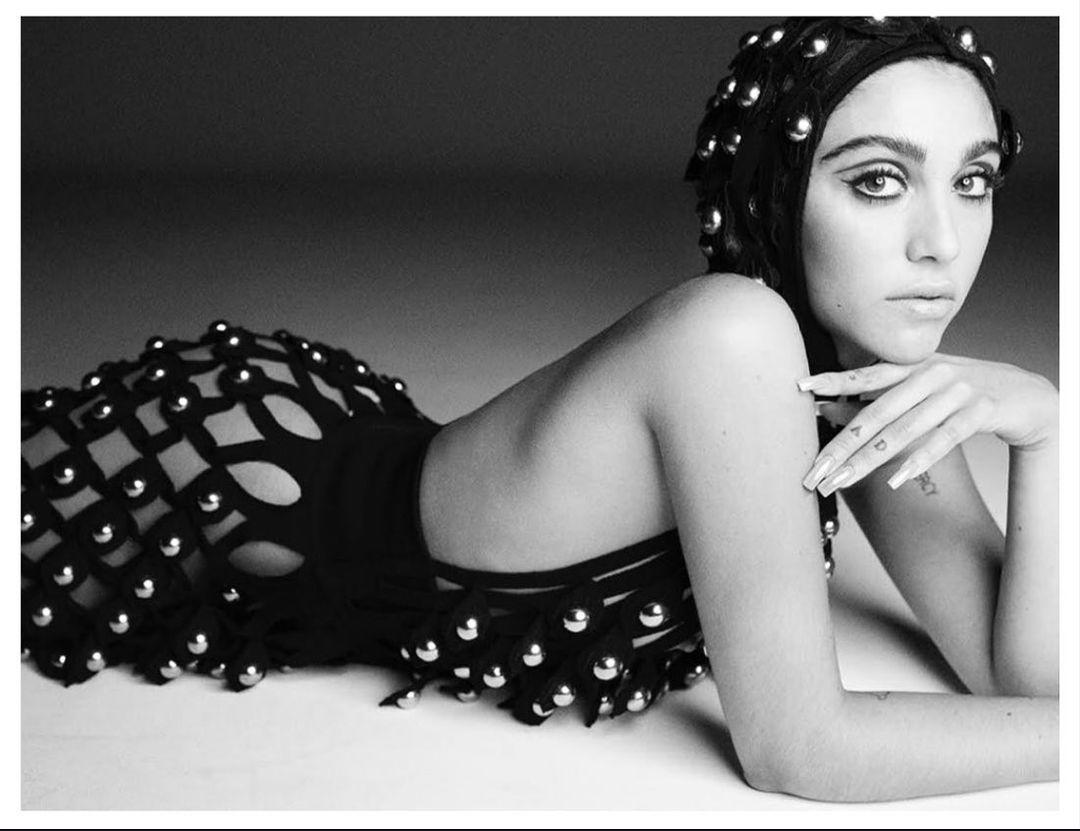 Lola, la hija de Madonna, se afianza como modelo