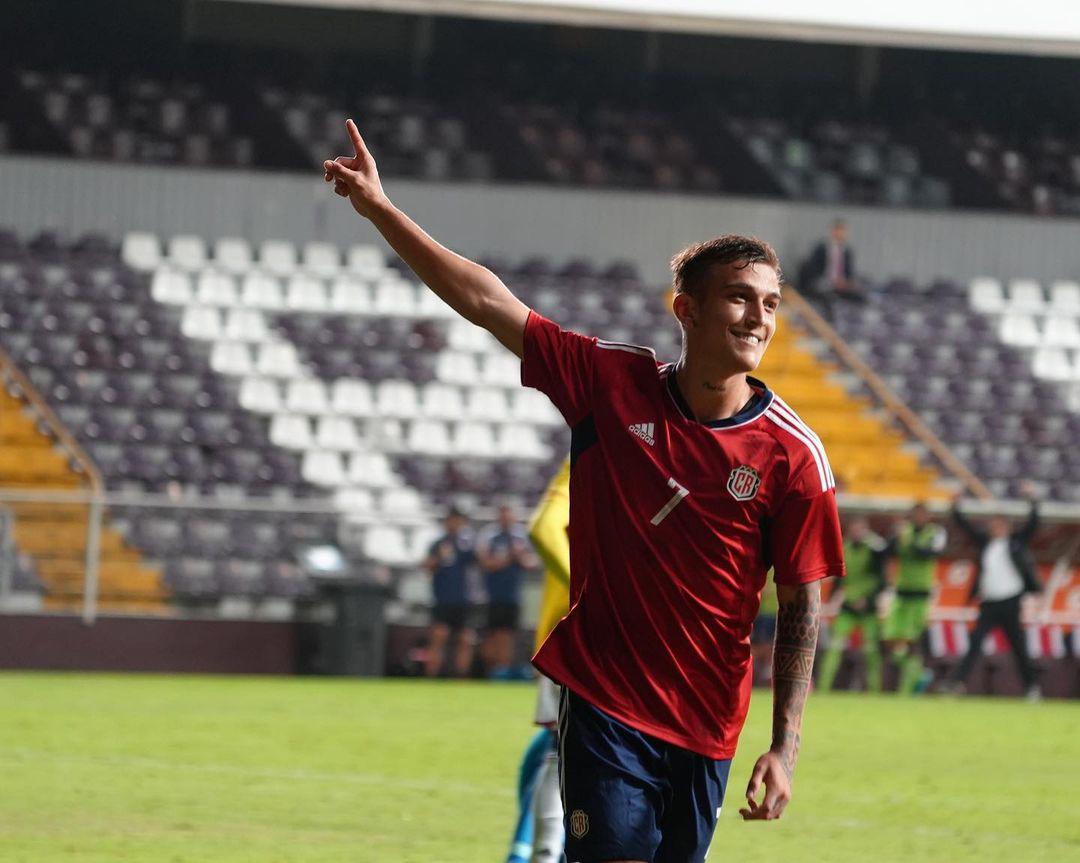 Kenneth Vargas lleva cuatro goles y una asistencia en el fútbol escocés.