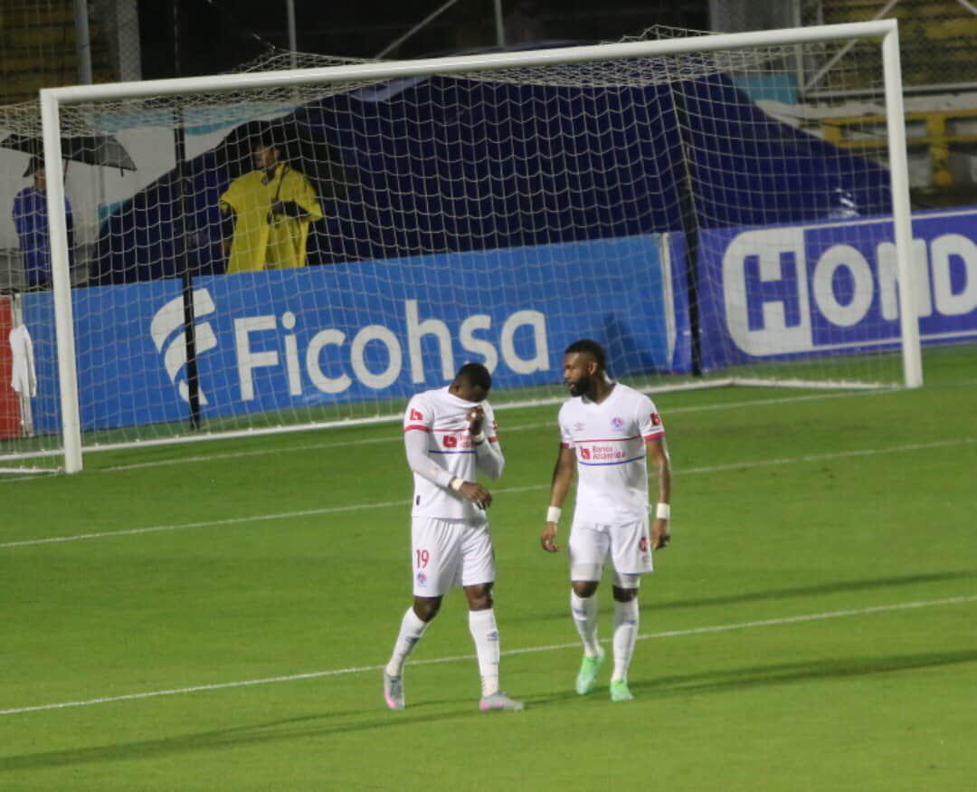 Olimpia sonríe, sorpresivo gesto del Marathón a Arboleda, tristeza y bellezas