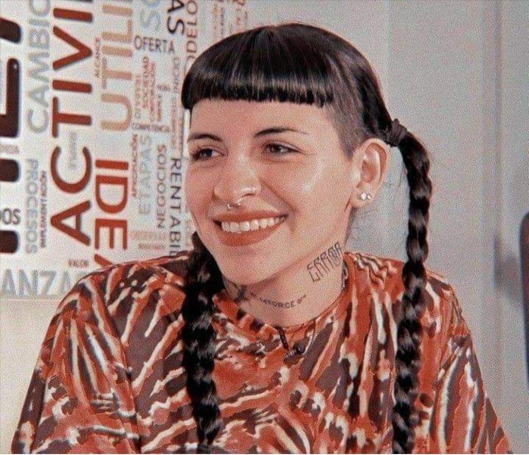 Cazzu estalla ante la polémica desatada por el nuevo tema de Rauw Alejandro