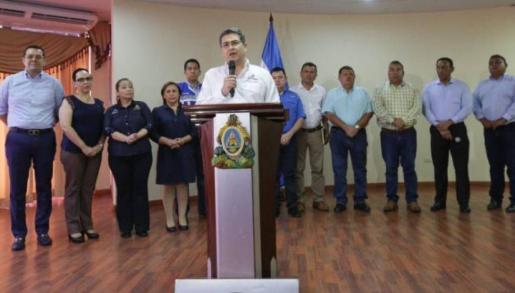 Presidente de Honduras anuncia la creación inmediata de 5,500 empleos