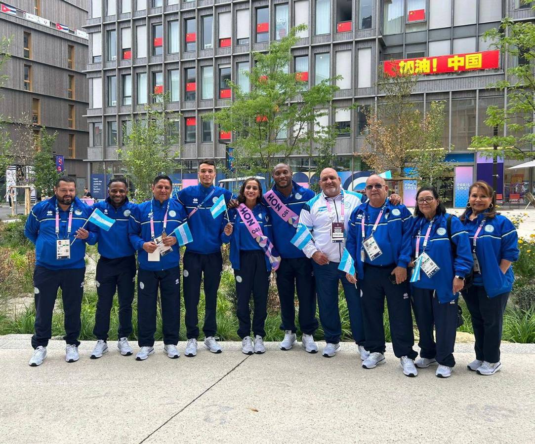 La delegación de Honduras para la ceremonia inaugural de los Juegos Olímpicos París 2024.