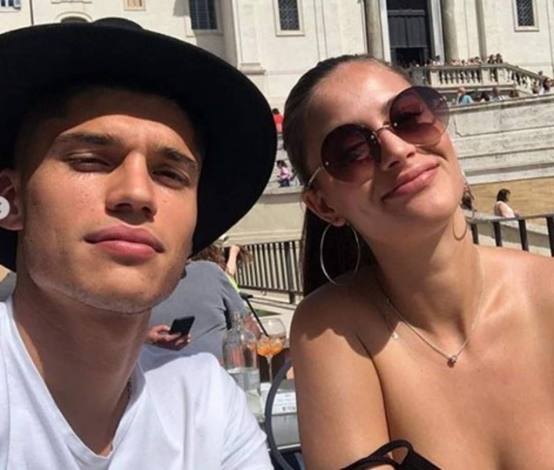 Joaquín Correa y Desiré presumen de su amor en las redes sociales.