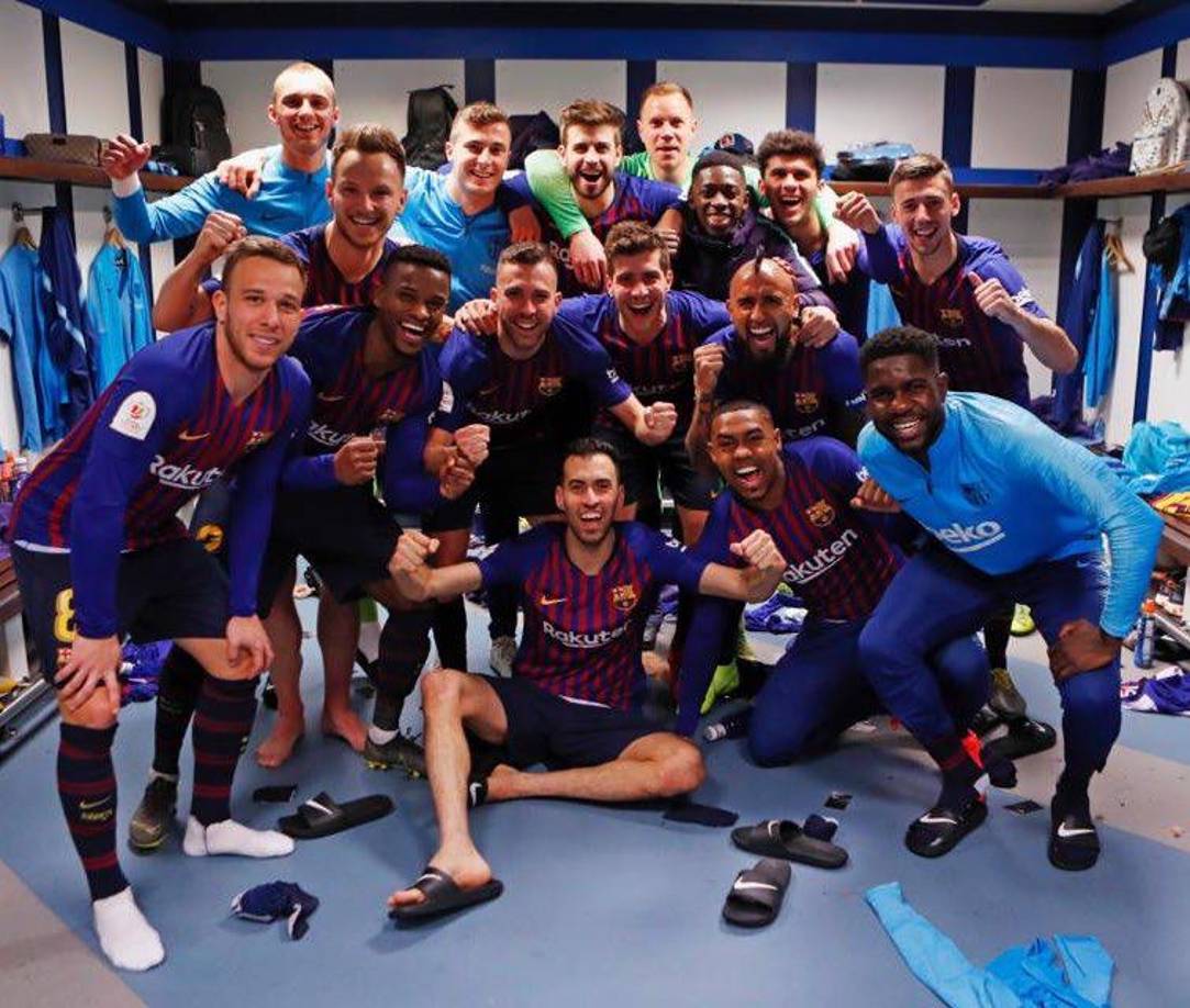 “La cagamos contra la Roma y el Liverpool, pero estoy convencido de que nos afectó ese aburrimiento de sentirnos demasiado superiores. Si no se da el máximo, no ganas. Si hubiéramos mantenido el hambre, hubiéramos ganado una o dos Champions más”, sentenció.