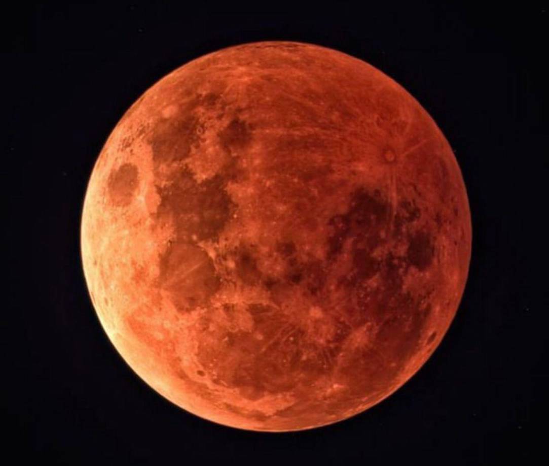 Asimismo manifestó que este eclipse lunar es un importante momento para poder apreciar uno de los astros más visibles en la Tierra.