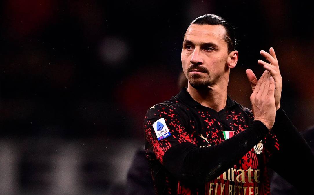 El atacante sueco Zlatan Ibrahimovic se va del AC Milan después de tres años de su regreso al club rossonero.