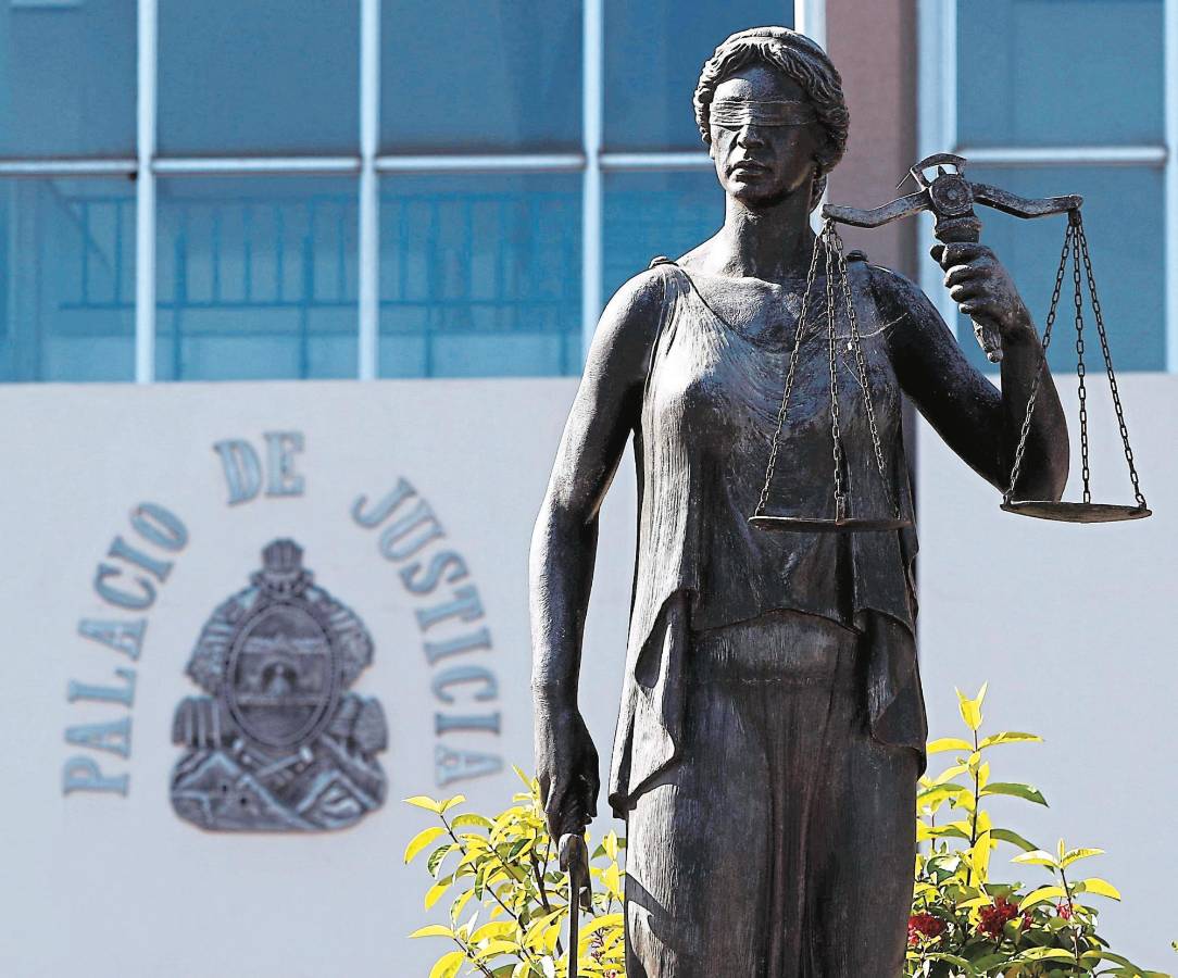 La futura Corte debe trabajar en la independencia de poder