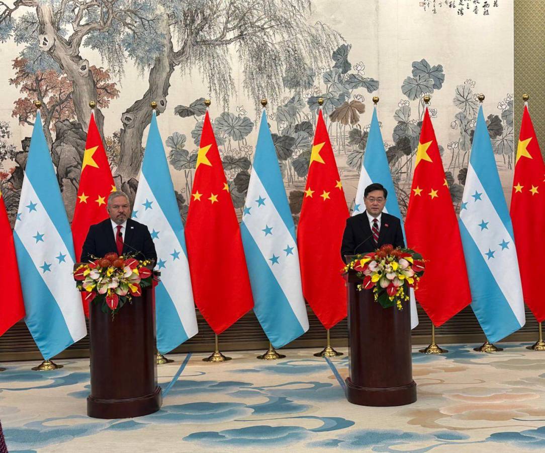 Honduras y China oficializan inicio de relaciones diplomáticas