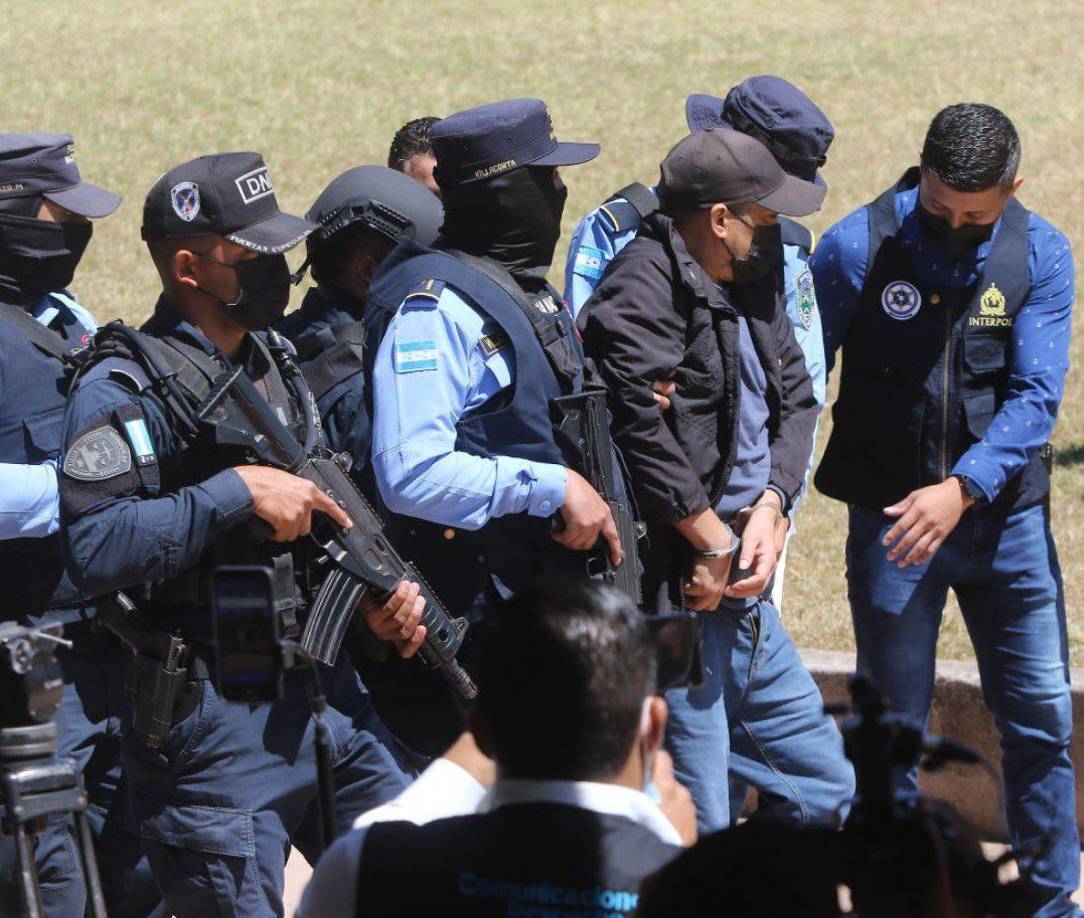Un contingente policial desplegó un operativo en la aldea La Danta de Jutiapa, Atlántida, con el objetivo de arrestar al hondureño. 