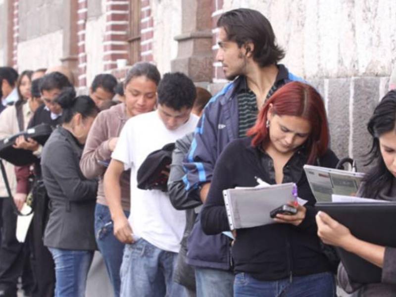 Imagen de archivo de hondureños en busca de empleo.