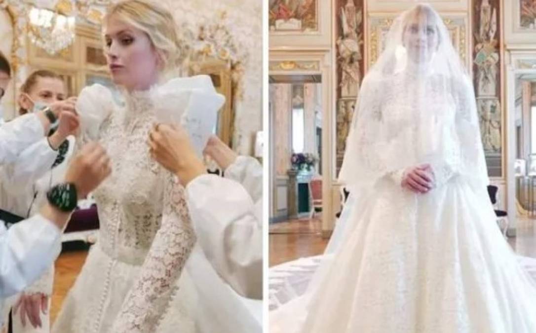 Dolce & Gabbana, marca de la que es imagen y embajadora, fue la elegida por Kitty para elaborar su traje de novia.