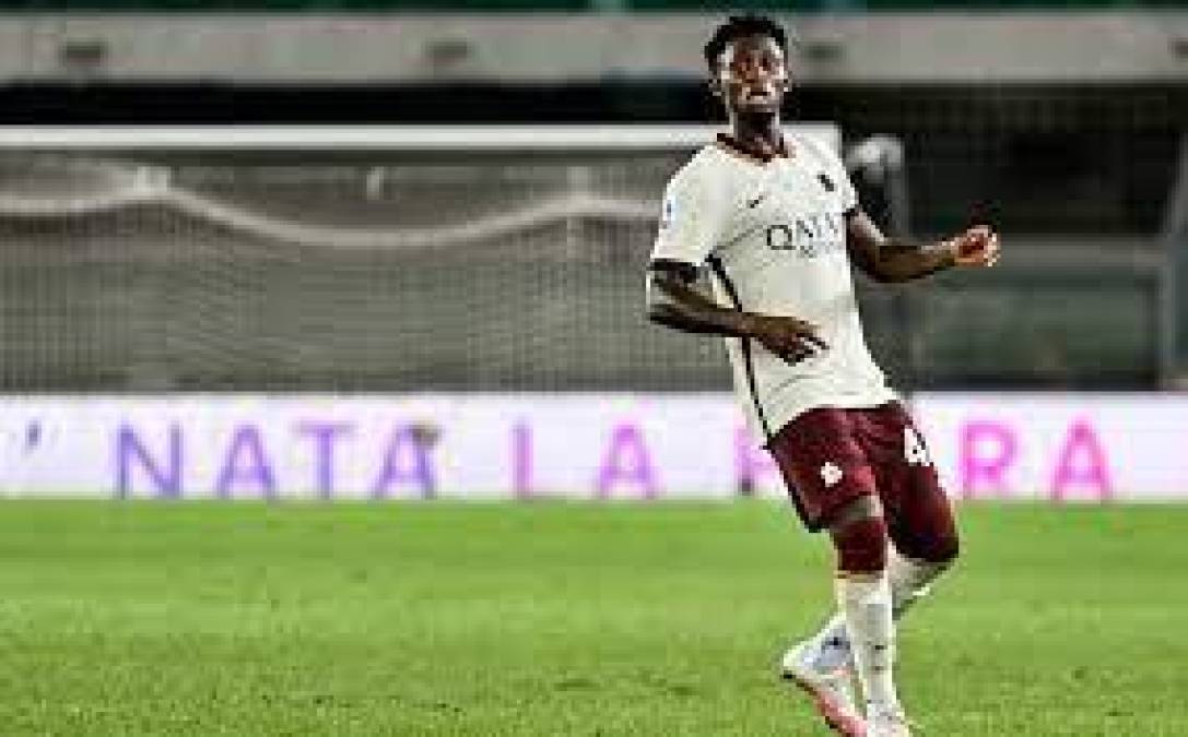 Amadou Diawara no está en los planes de José Mourinho y podría salir de la Roma. El futbolista guineano tiene una oferta de cesión del Valencia