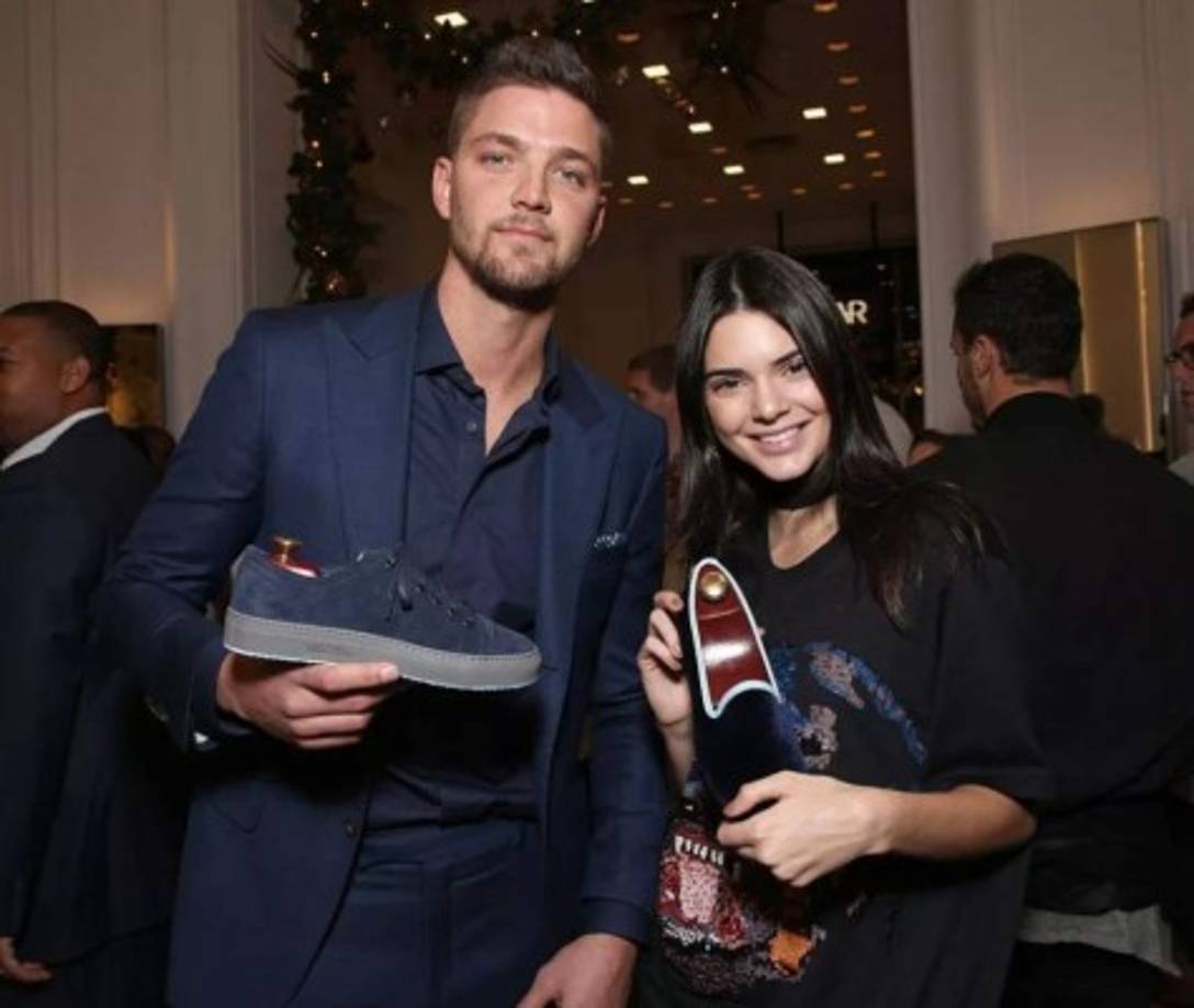 Chandler Parsons<br/><br/>Durante el 2014 el jugador de la NBA y la modelo compartieron algunas citas románticas. Desde entonces ambos han sido captados juntos en varias ocasiones.