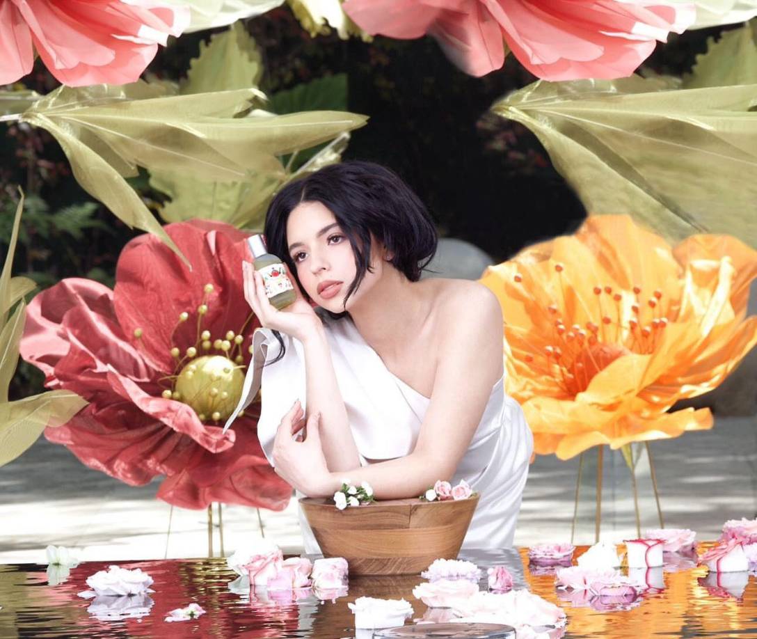 Es así, que varios comentarios han cobrado notoriedad en los últimos días en el sentir de Ángela Aguilar en sus redes sociales, de los cuales ha decido no hacerles caso y pasar página en esta etapa que atraviesa.