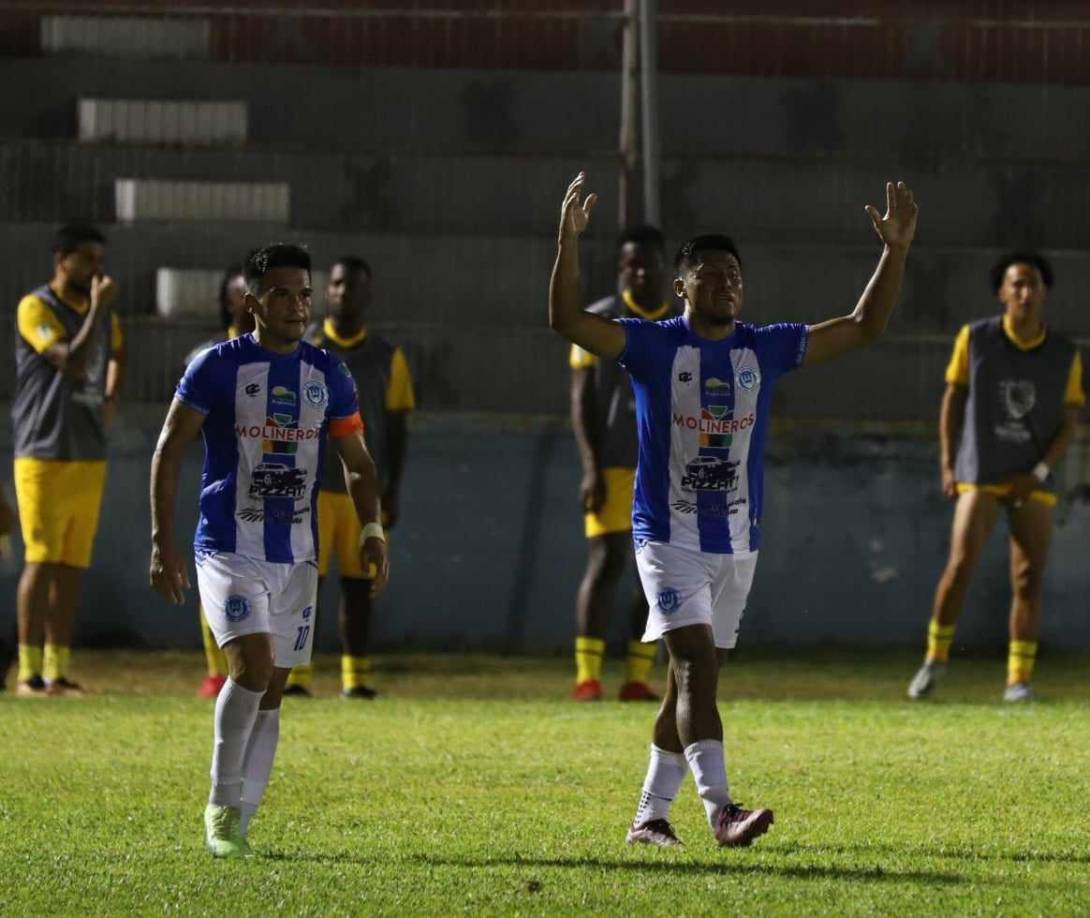 Cinco minutos después, Frelys López cruzó al arquero aurinegro para el colocar el 2-1 sobre el final del primer tiempo.