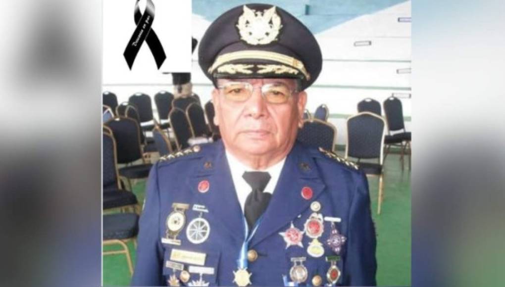 Roberto Rodríguez, el heroico bombero de 83 años fallece a causa del covid-19