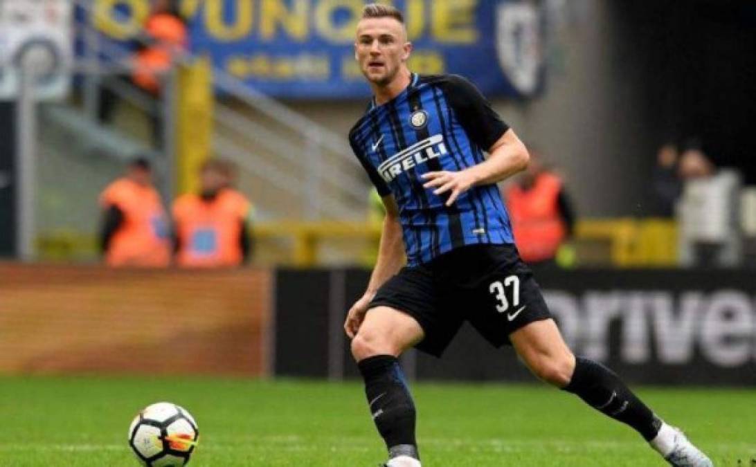 Milan Škriniar: Defensor eslovaco que destaca en el Inter de Milán. Cuenta con 24 años de edad.