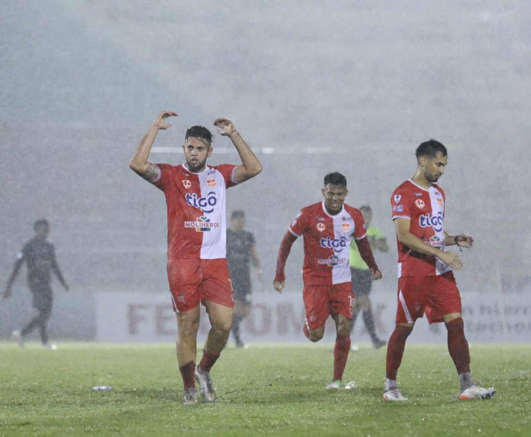 El festejo de Josué Villafranca en el segundo tiempo del duelo ante Real España en su debut en el torneo Clausura 2024.