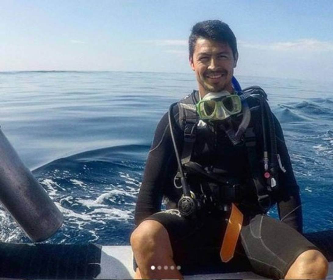 Roger Espinoza, mediocampista hondureño del Sporting Kansas City, decidió olvidarse por un rato del fútbol y comenzó a disfrutar de unas merecidas vacaciones.